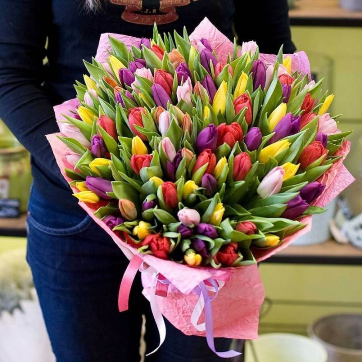 101 тюльпан "Джуси" в Хабаровске